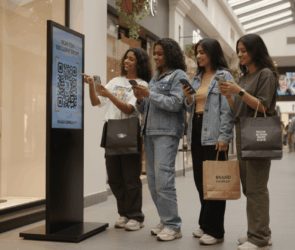 Future Consumer 2027_ How Digital and IRL Brand Communities Will Redefine Fashion Culture